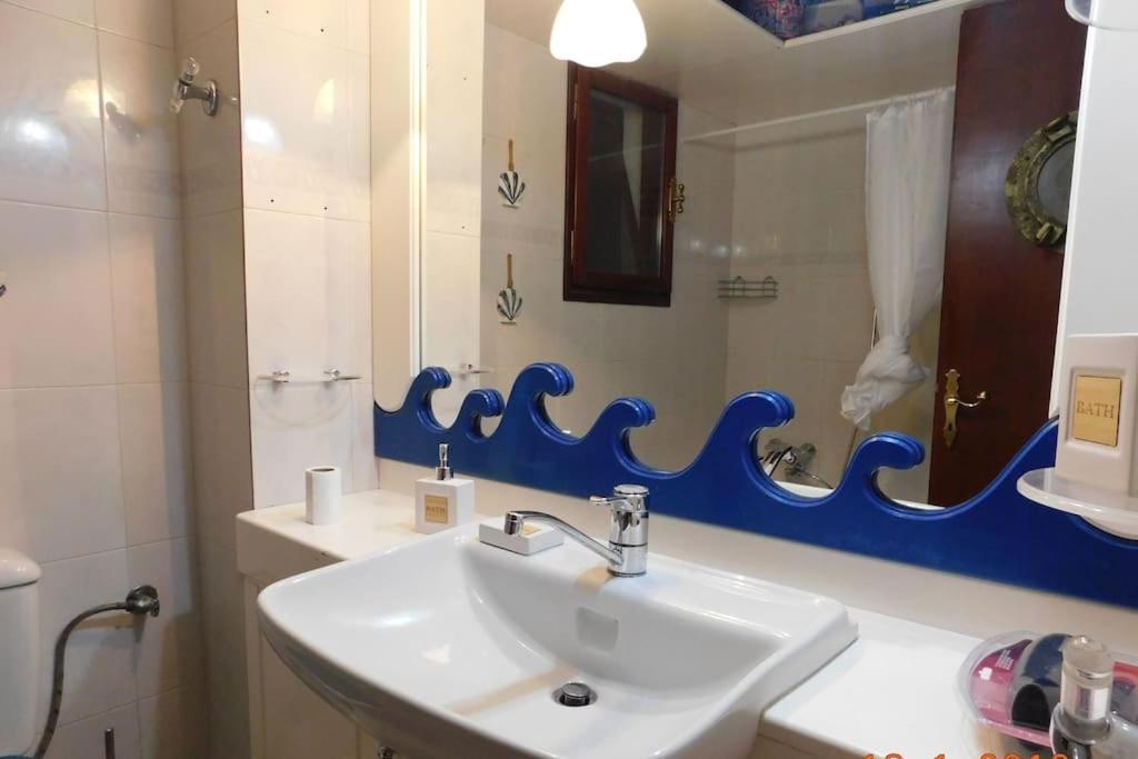 Marco Polo'S Mooring Cozy Navy House Lejlighed Anavyssos Eksteriør billede